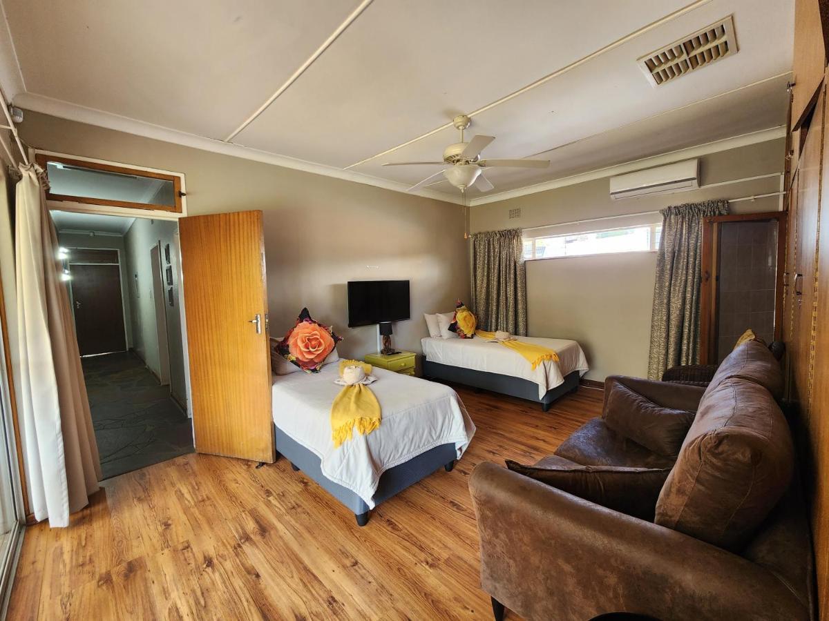 Midway Overnight Rooms Кимбърли Екстериор снимка