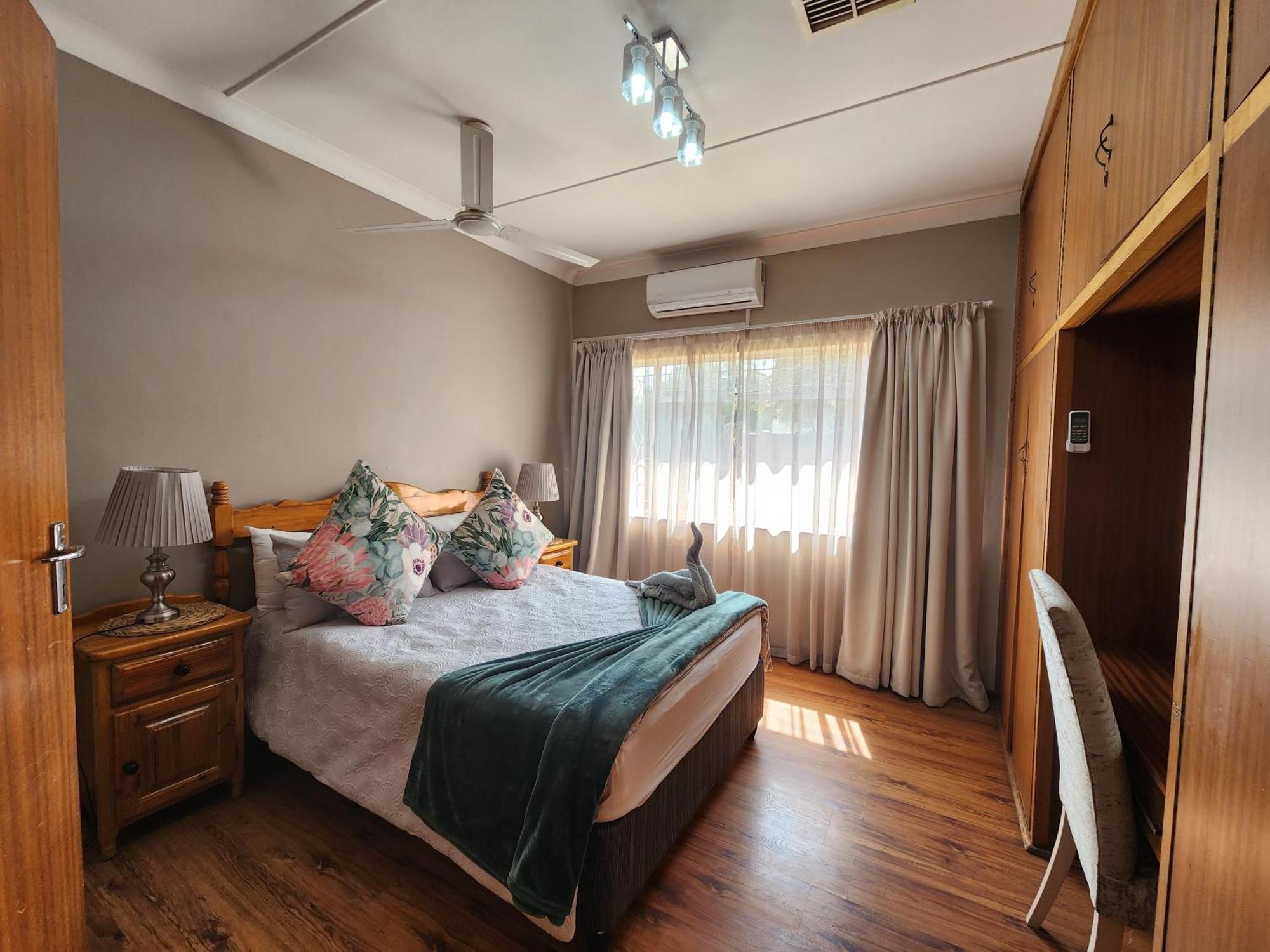 Midway Overnight Rooms Кимбърли Екстериор снимка